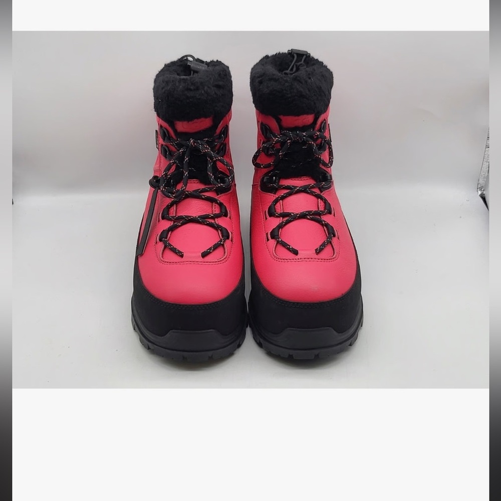 UGG Womens Shasta Short Water Proof Extreme Gore Tex Snow Boots